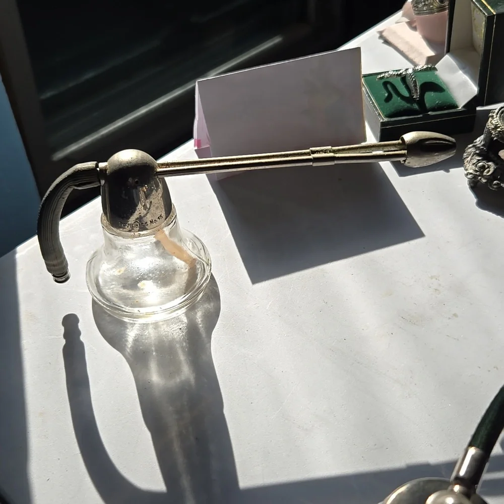 Antique sterling Silver Perfume and glass bottle atomizer devils bliss - Picture 2 of 6